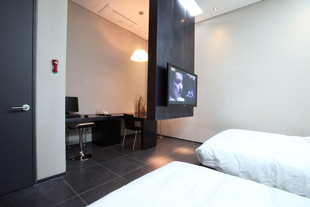 Hotel Irene Myeongdong Seoul Ngoại thất bức ảnh